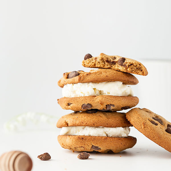 Peanut Cream Cookie Include 50 Pcs